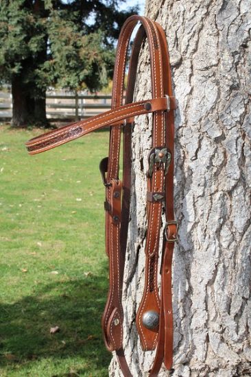 Picture of Light brown antique bridle